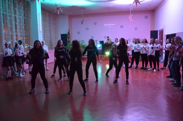 dance battle (26)