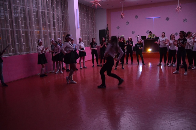 dance battle (27)