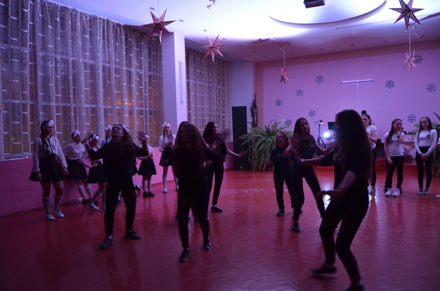 dance battle (43)