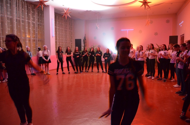dance battle (55)