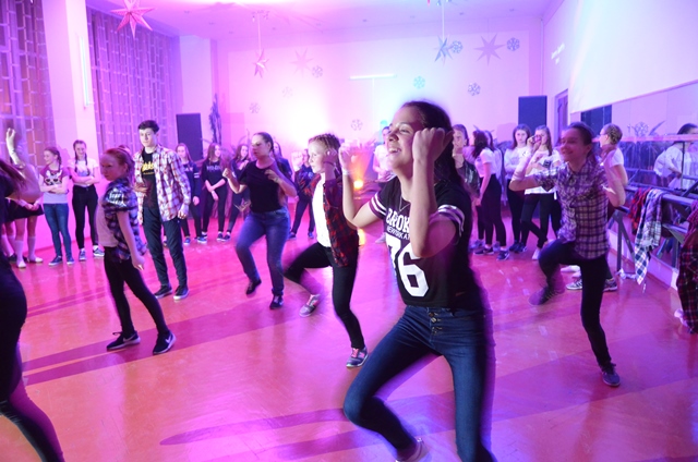 dance battle (59)