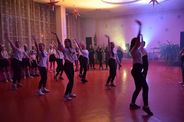 dance battle (62)